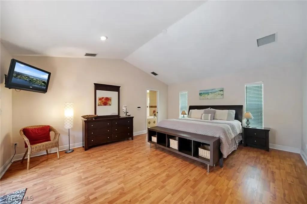 2505 SW 38th Terrace Cape Coral FL 33914