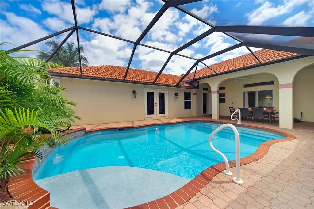 2505 SW 38th Terrace Cape Coral FL 33914