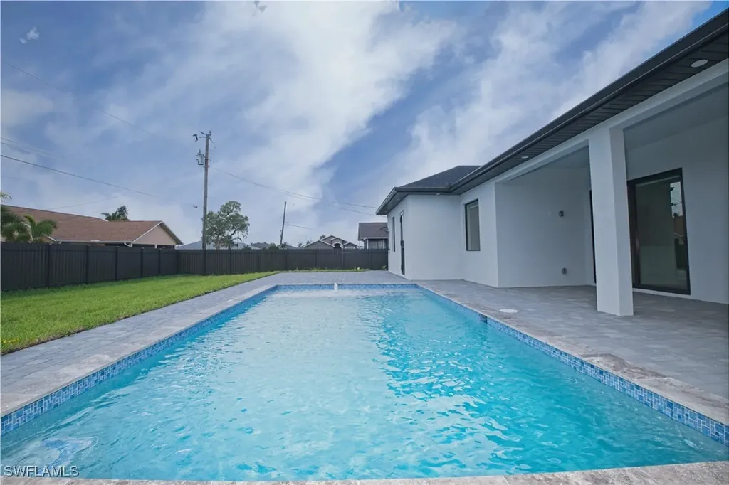 1012 SW 36th Street Cape Coral FL 33914