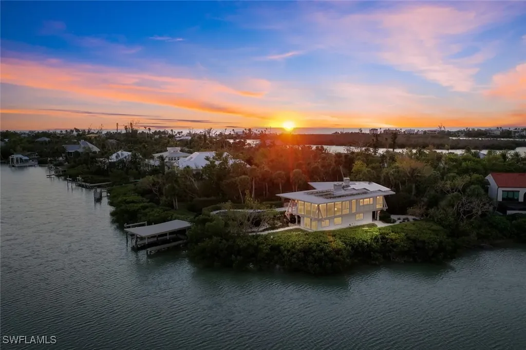 2688 Coconut Drive Sanibel FL 33957