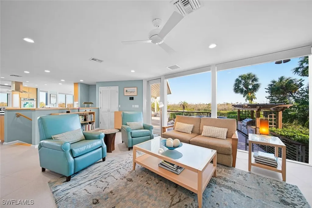 2688 Coconut Drive Sanibel FL 33957