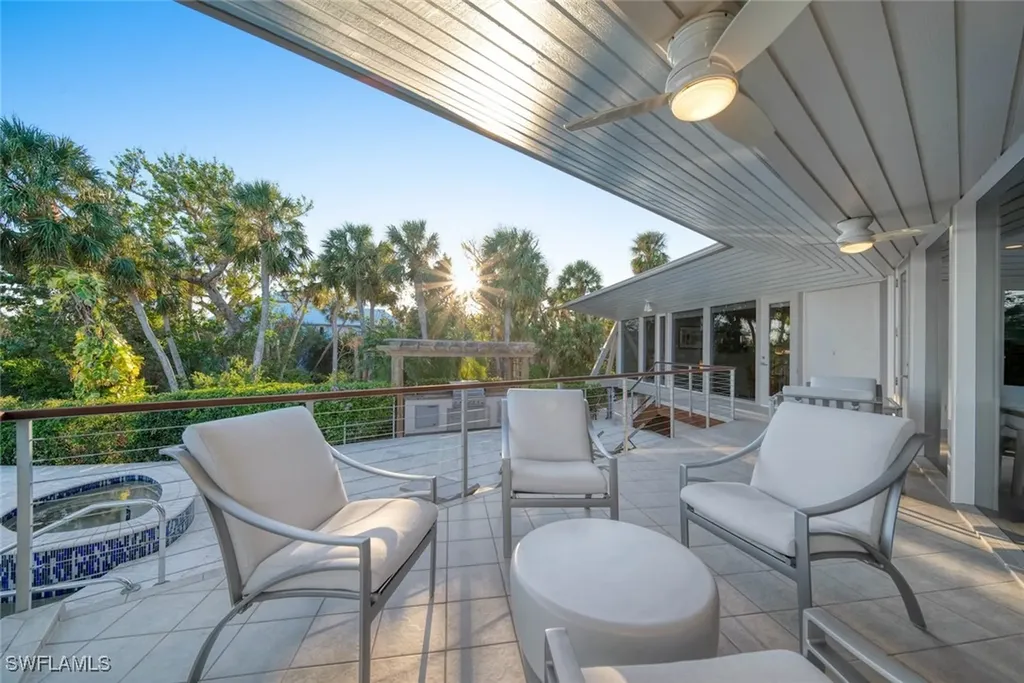 2688 Coconut Drive Sanibel FL 33957
