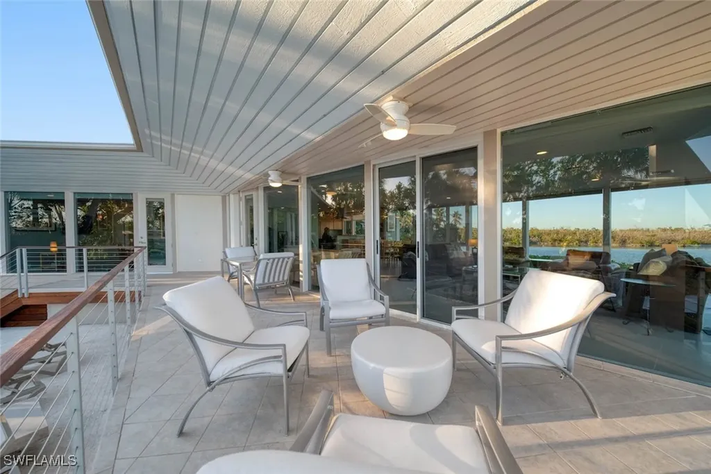2688 Coconut Drive Sanibel FL 33957