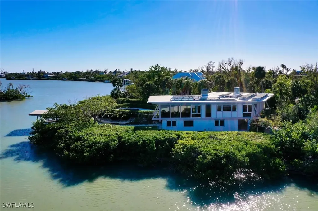2688 Coconut Drive Sanibel FL 33957