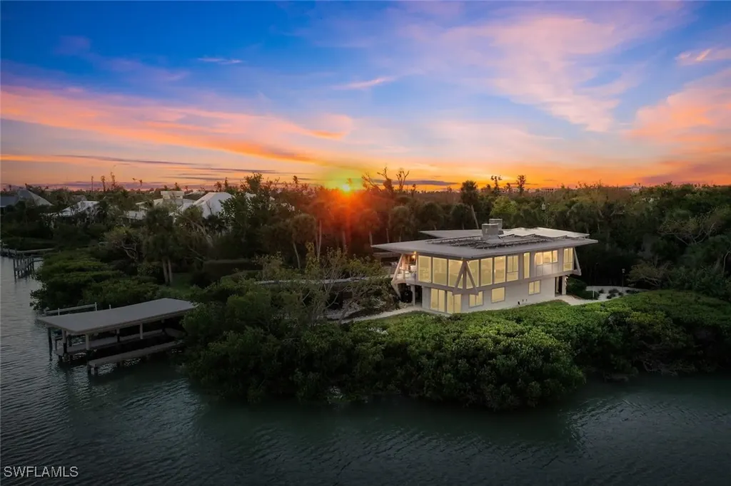 2688 Coconut Drive Sanibel FL 33957
