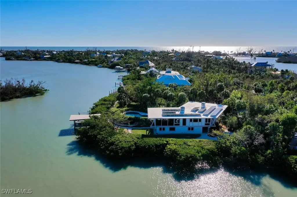 2688 Coconut Drive Sanibel FL 33957