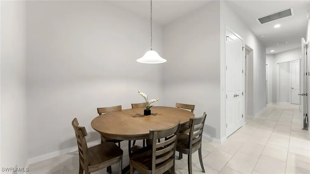 14720 Kingfisher Loop Naples FL 34120