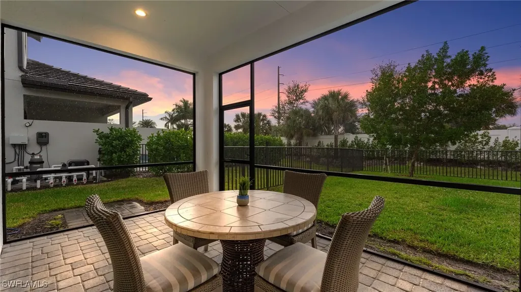 14720 Kingfisher Loop Naples FL 34120