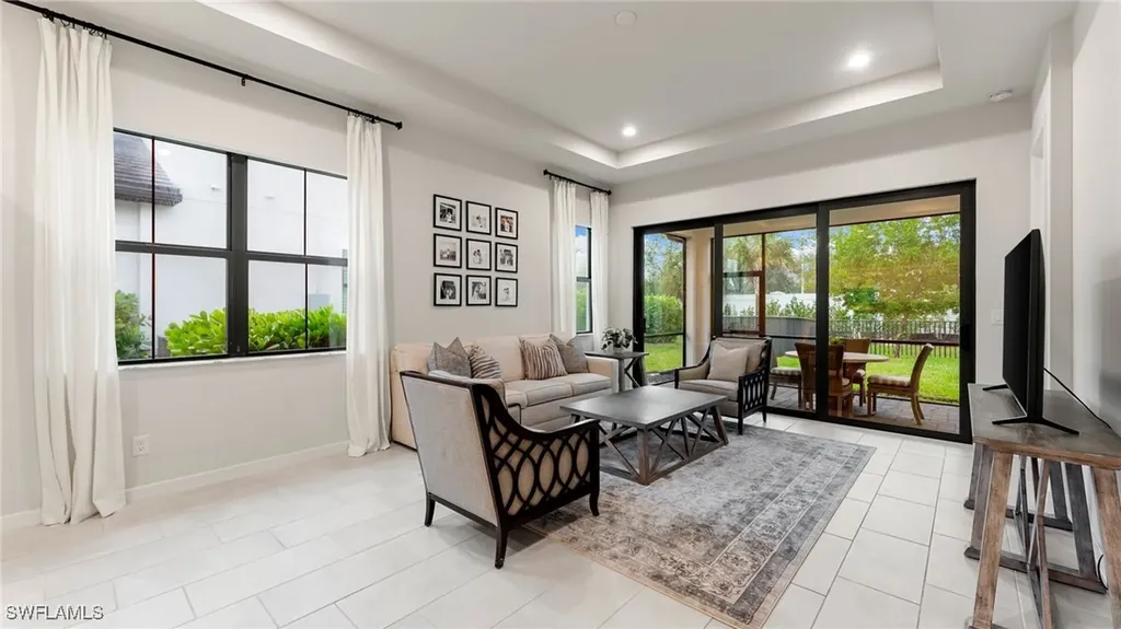 14720 Kingfisher Loop Naples FL 34120