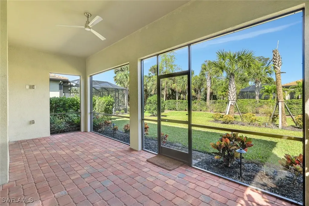 9372 Night Heron Lane Naples FL 34120
