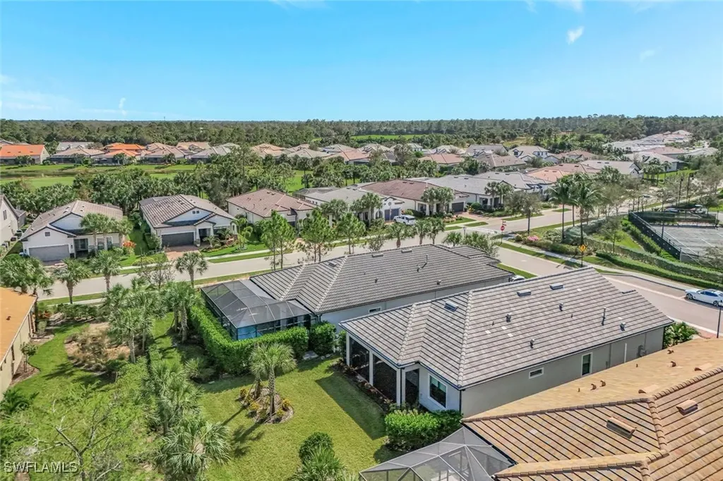 9372 Night Heron Lane Naples FL 34120