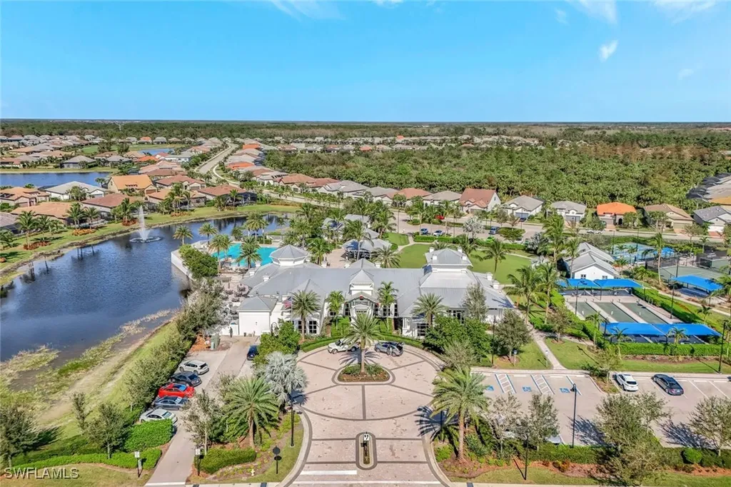 9372 Night Heron Lane Naples FL 34120