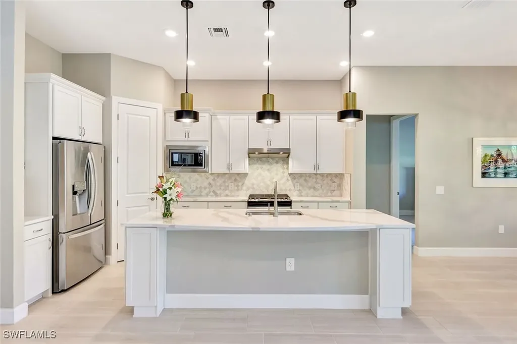 9372 Night Heron Lane Naples FL 34120