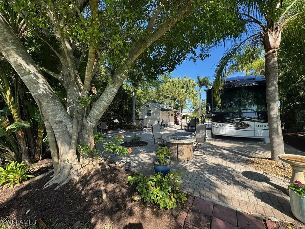 Lot 11 3029 E Riverbend Resort Boulevard Labelle FL 33935