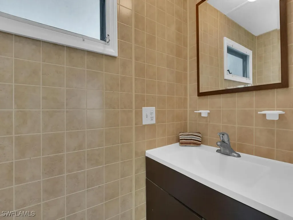 770 Roses Lane North Fort Myers FL 33917