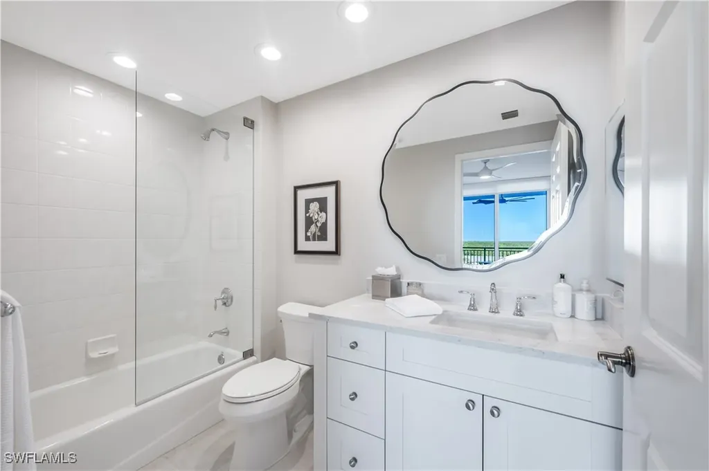 455 Cove Tower Drive Naples FL 34110