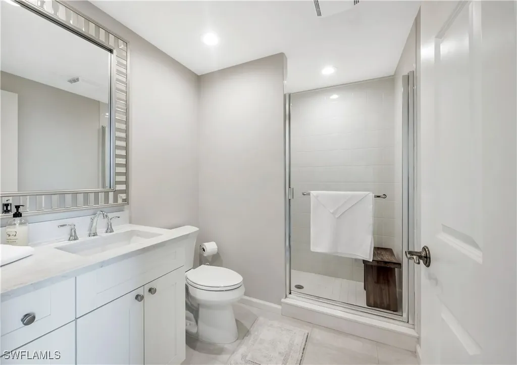 455 Cove Tower Drive Naples FL 34110