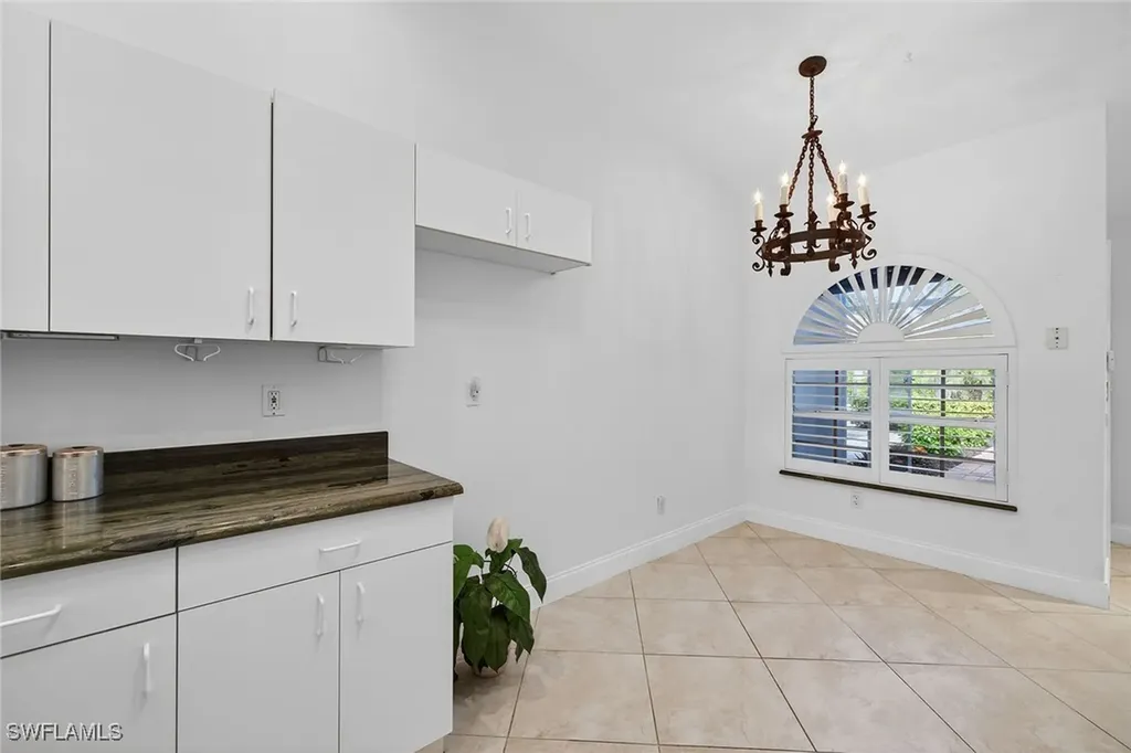 550 Captn Kate Court Naples FL 34110