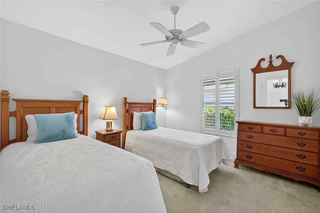 550 Captn Kate Court Naples FL 34110