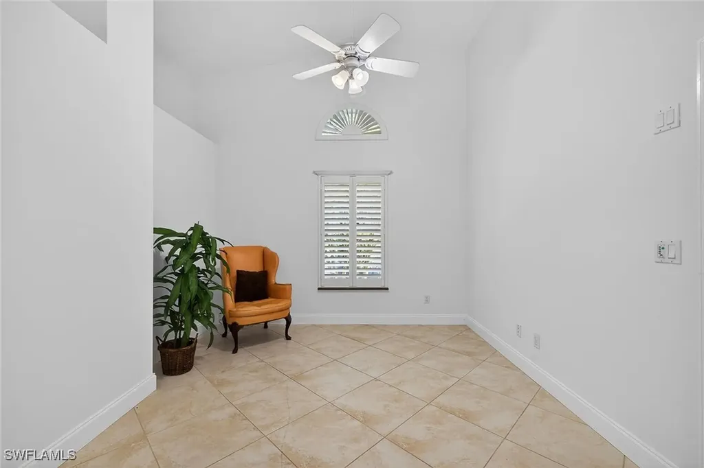 550 Captn Kate Court Naples FL 34110