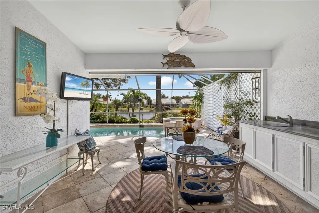 550 Captn Kate Court Naples FL 34110