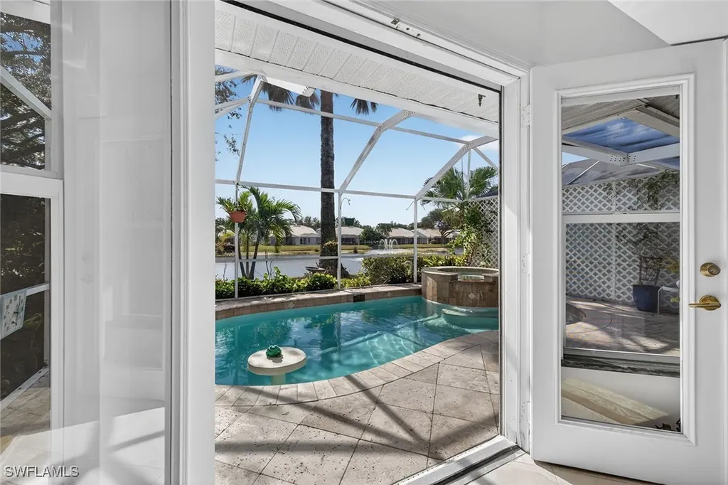 550 Captn Kate Court Naples FL 34110