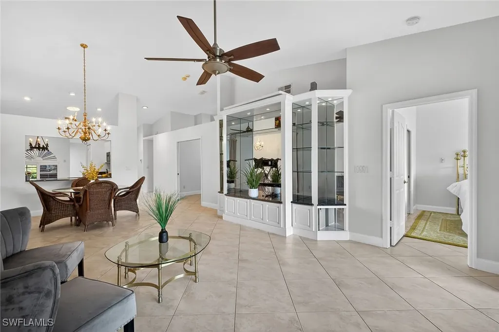 550 Captn Kate Court Naples FL 34110