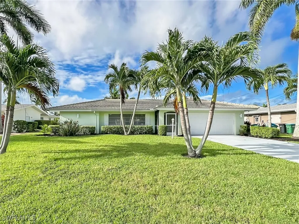 146 SW 51st Street Cape Coral FL 33914