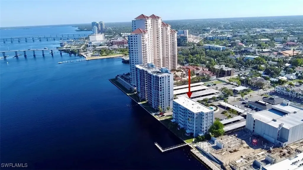 1900 Clifford Street Fort Myers FL 33901
