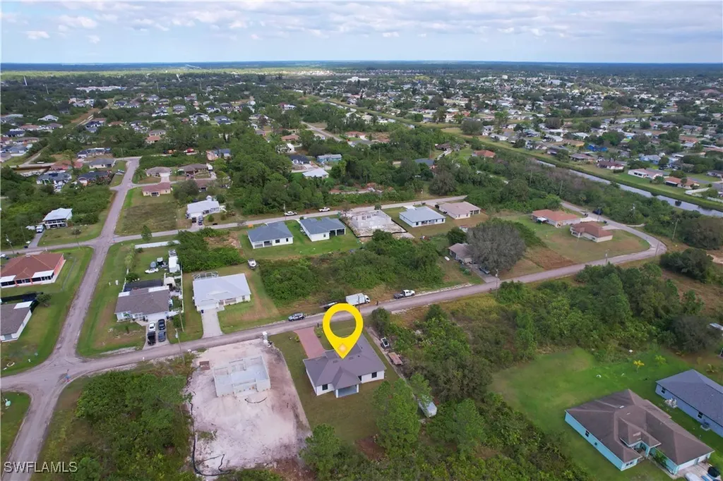 2517 11th Street SW Lehigh Acres FL 33976