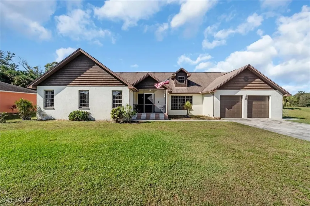 321 Cleveland Avenue Lehigh Acres FL 33936