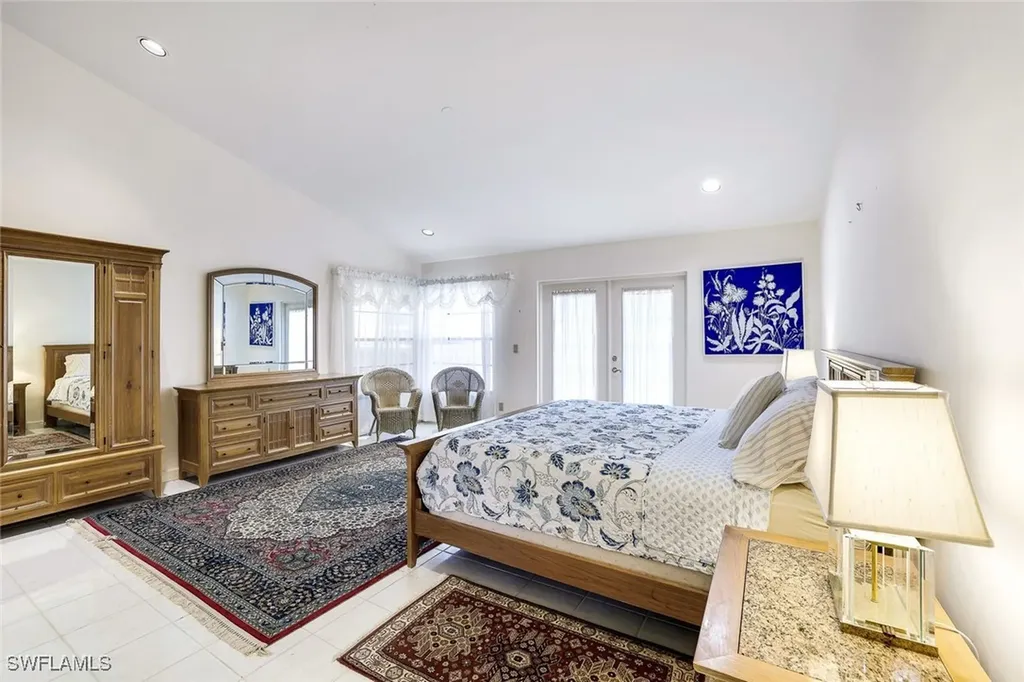475 Seabee Avenue Naples FL 34108