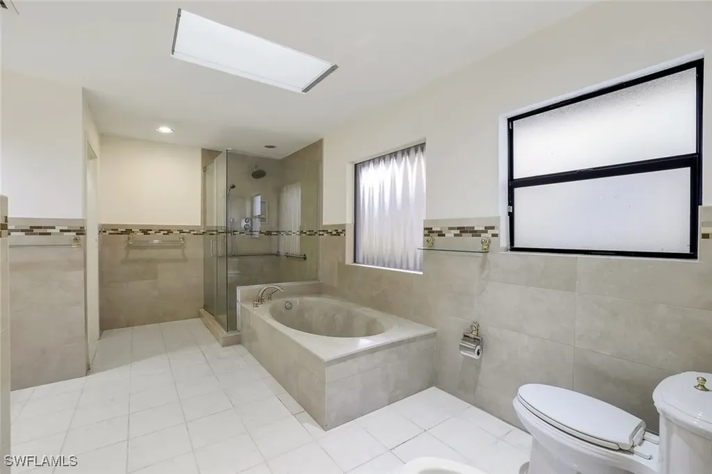 475 Seabee Avenue Naples FL 34108
