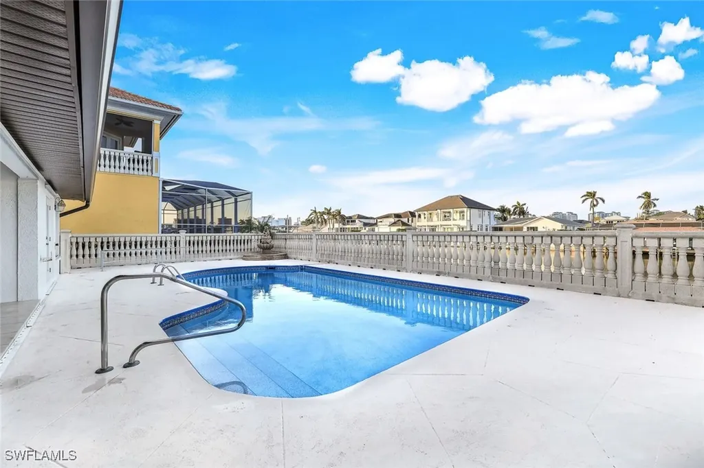 475 Seabee Avenue Naples FL 34108