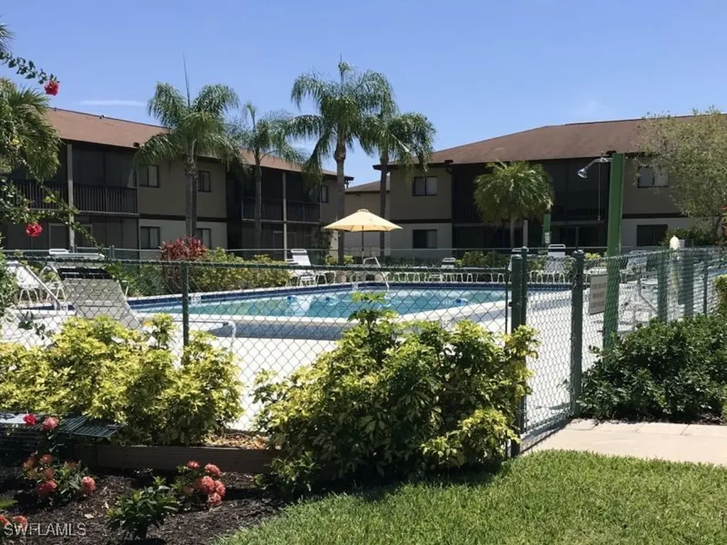 4790 S Cleveland Avenue Fort Myers FL 33907