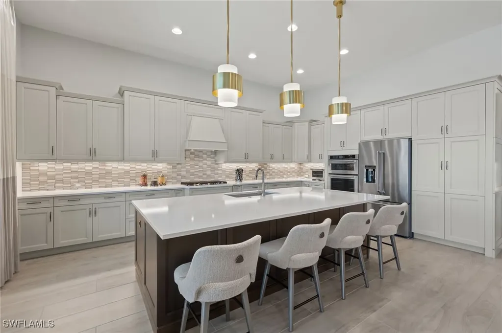 6101 Megans Bay Drive Naples FL 34113