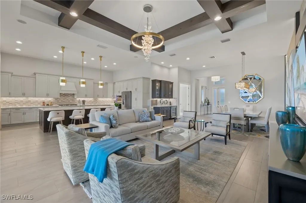 6101 Megans Bay Drive Naples FL 34113