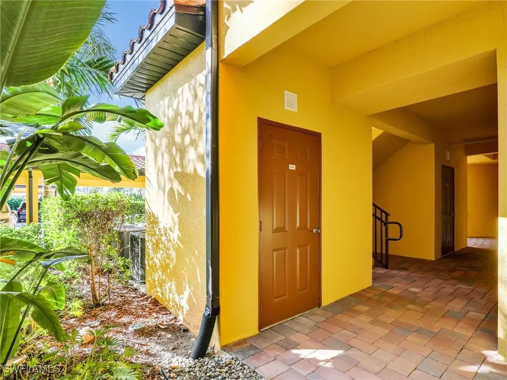 9584 Trevi Court Naples FL 34113