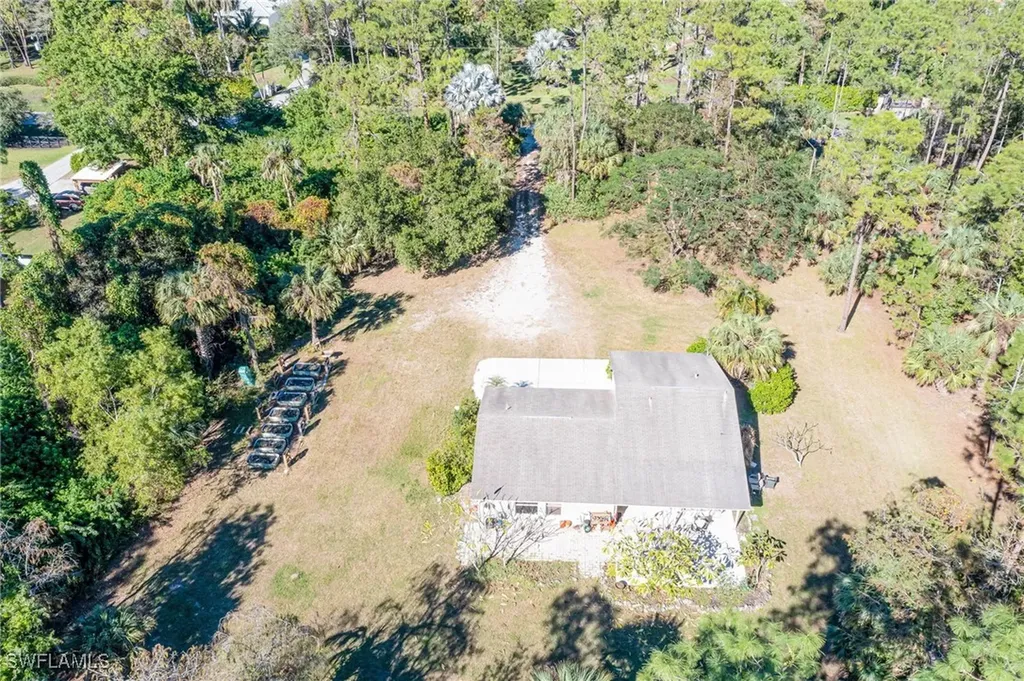 5380 Coral Wood Drive Naples FL 34119