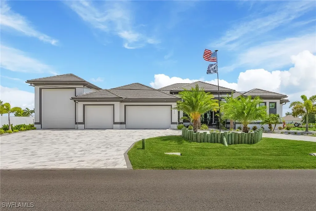 3604 Kismet Parkway W Cape Coral FL 33993