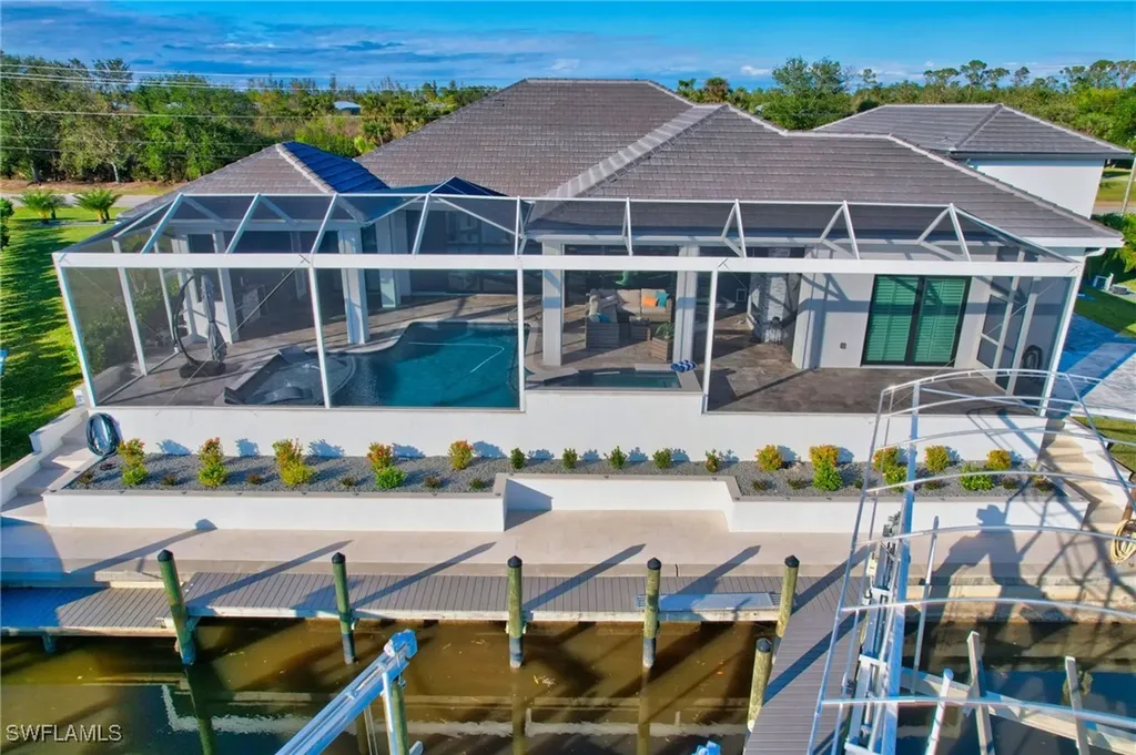 3604 Kismet Parkway W Cape Coral FL 33993