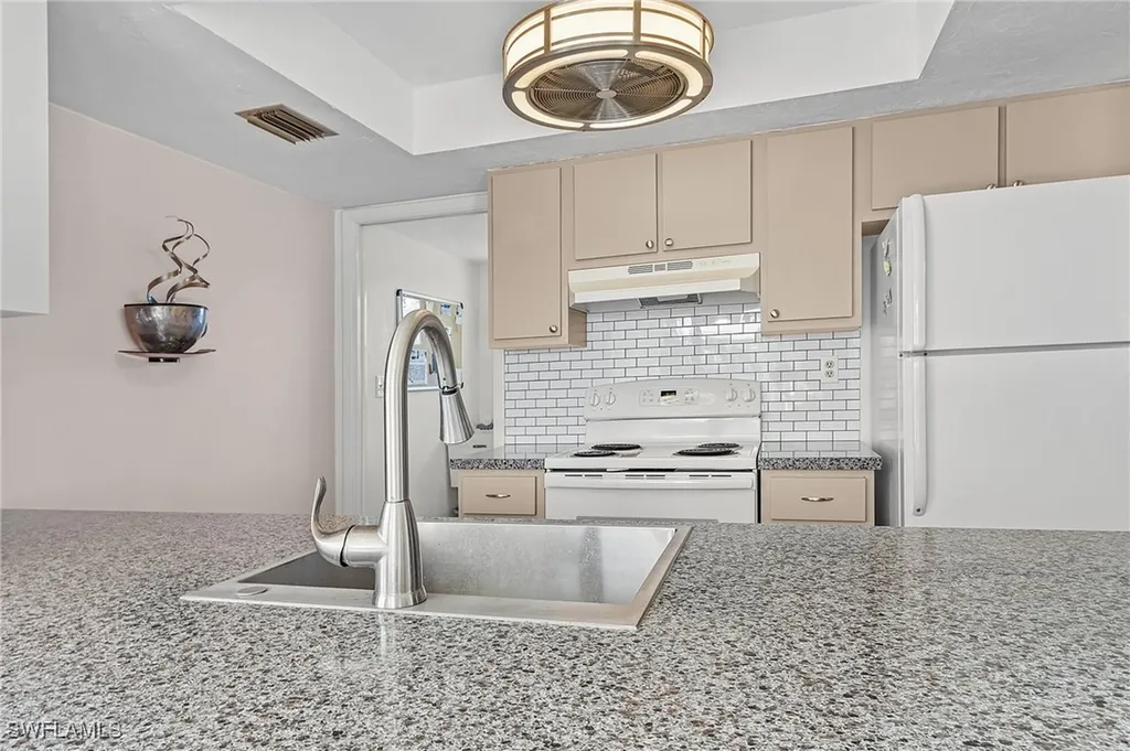 5241 Blue Crab Circle Bokeelia FL 33922