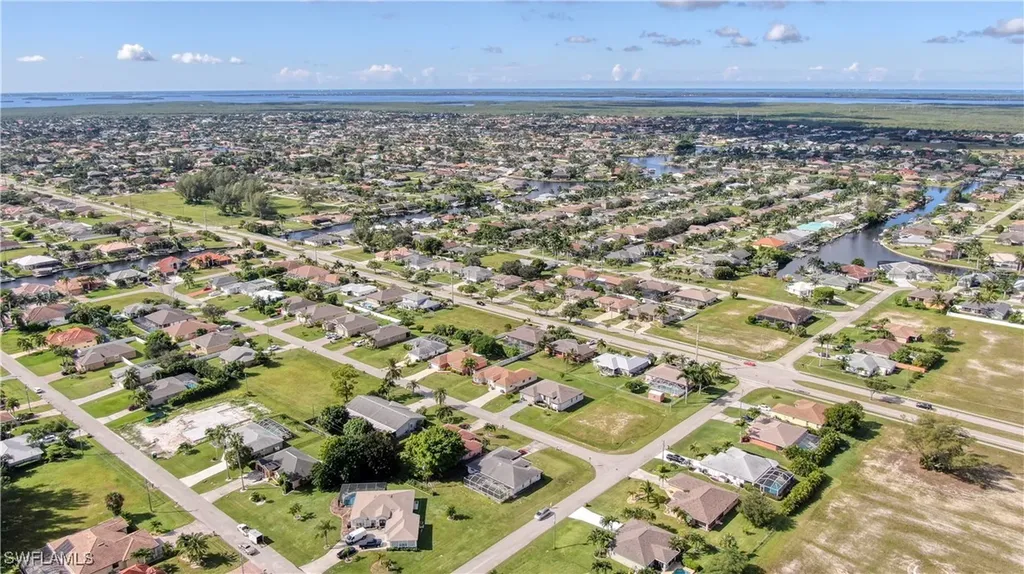 4328 SW 20th Place Cape Coral FL 33914