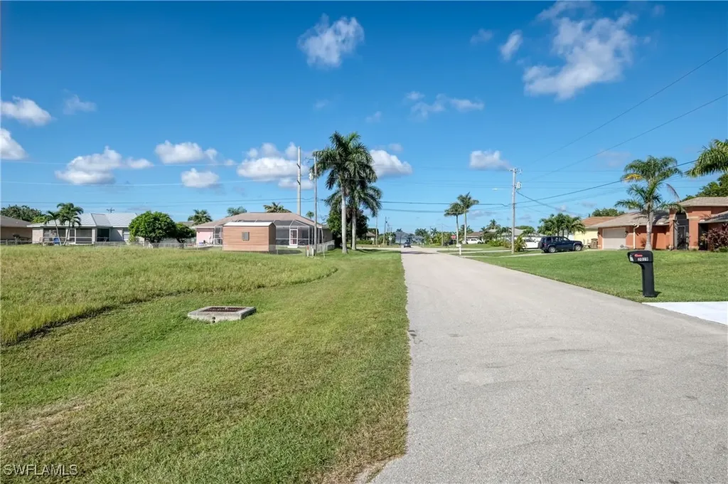 4328 SW 20th Place Cape Coral FL 33914