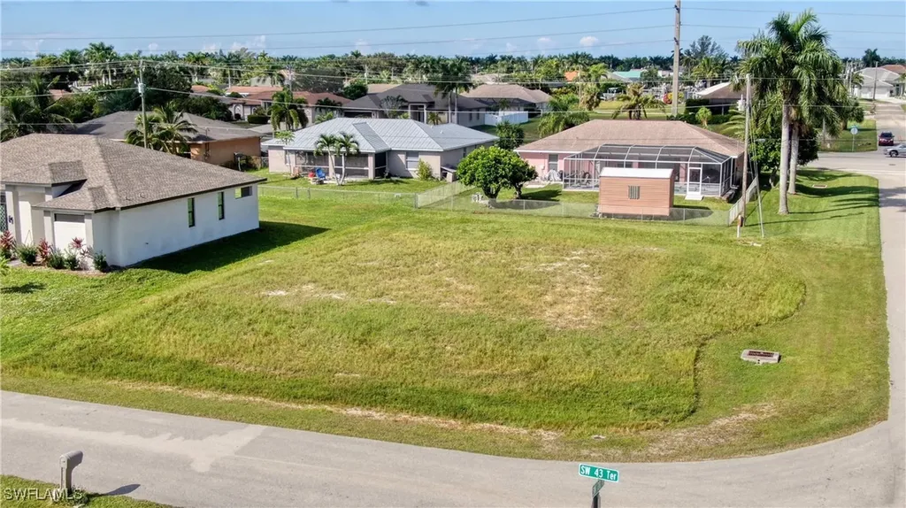 4328 SW 20th Place Cape Coral FL 33914