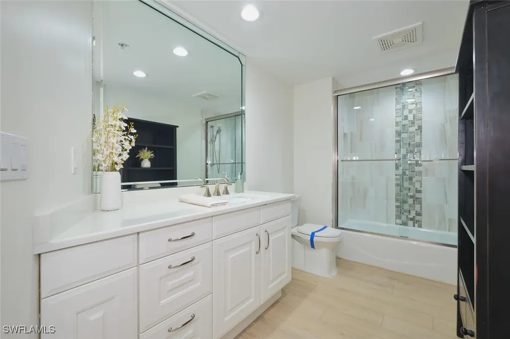 14300 Riva Del Lago Drive Fort Myers FL 33907