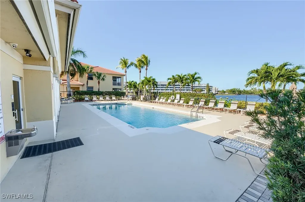 4241 Bellasol Circle Fort Myers FL 33916