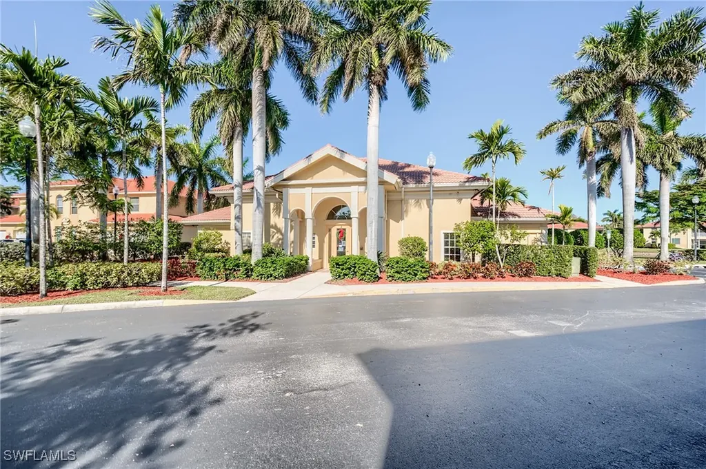 4241 Bellasol Circle Fort Myers FL 33916