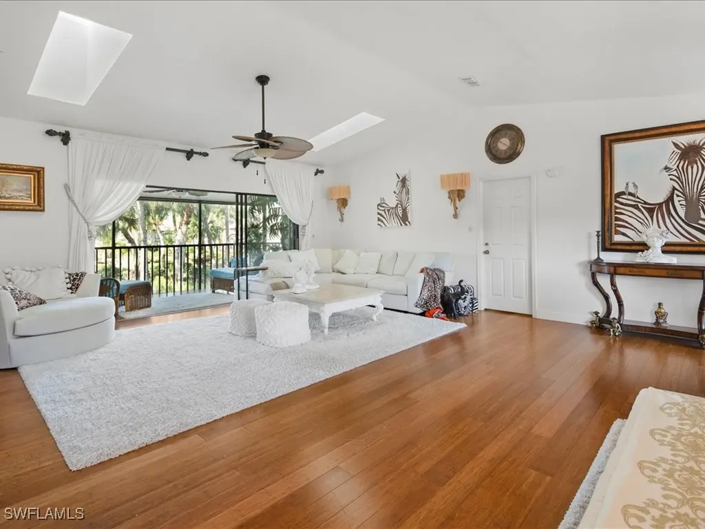 3231 Horse Carriage Way Naples FL 34105