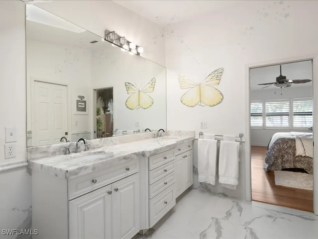 3231 Horse Carriage Way Naples FL 34105